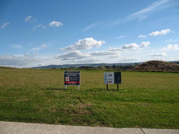 SECTION SALE Picture 1