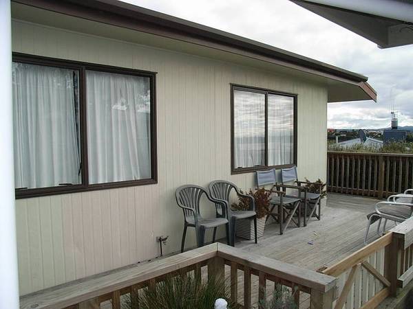 SEA VIEWS UNDER $300,000 Picture 2