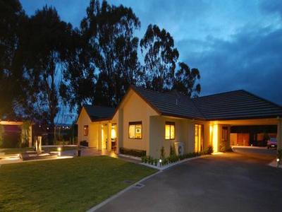 PRIVATE HIDEAWAY! 7000m? PLUS Picture PRIVATE HIDEAWAY! 7000m? PLUS Picture