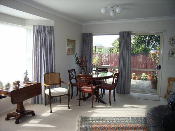 PRIVATE IN CHERRYWOOD Picture 3