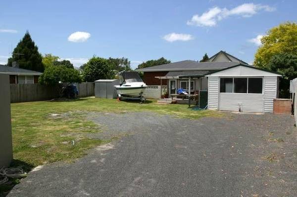 PILLANS POINT Picture 3