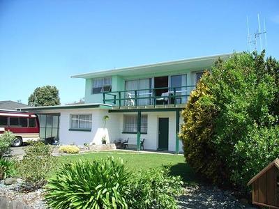 LOCATION WITH WATER VIEWS Picture