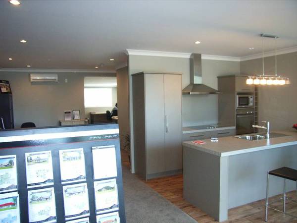 CAMERON ROAD FRONTAGE Picture 2