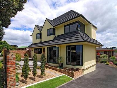 TOWNHOUSE SUPERIOR Picture TOWNHOUSE SUPERIOR Picture