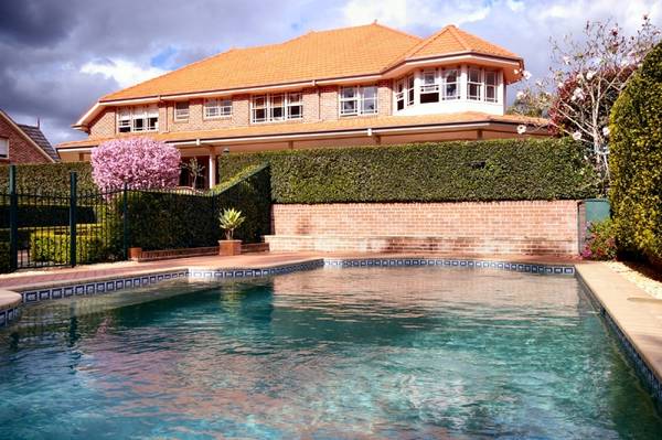 LUXURIOUS PERFECTION Picture