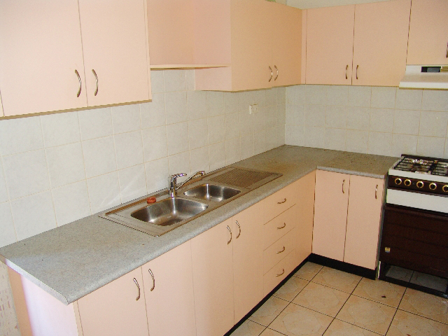 COMMITTED OWNERS - AGENTS INTEREST Picture