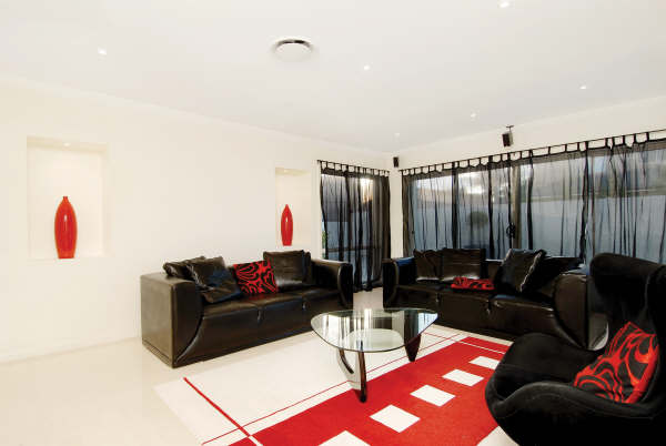 STUNNING RESIDENCE Picture 2