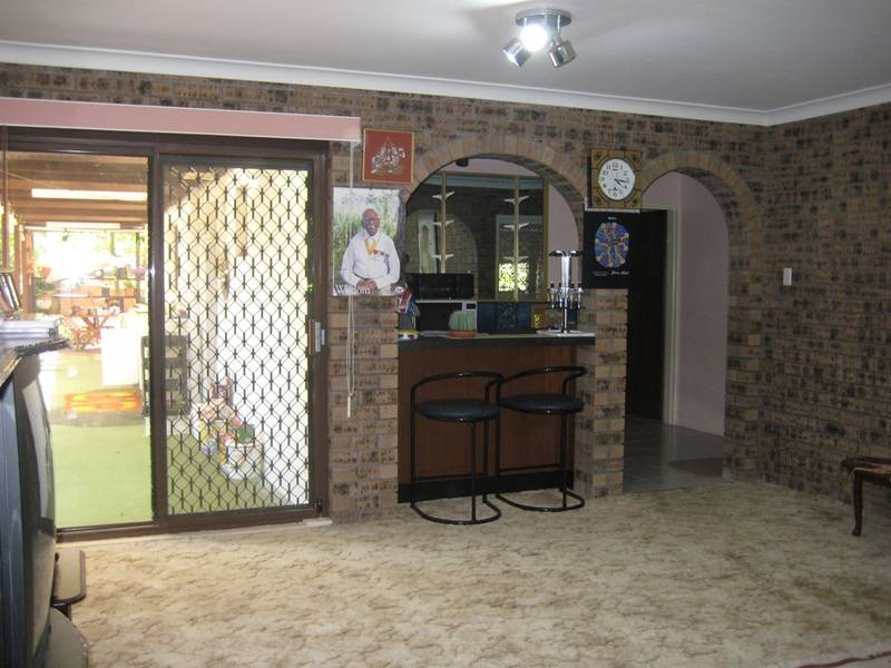 2 Lawson Place, Castle Hill Picture 2 Lawson Place, Castle Hill Picture