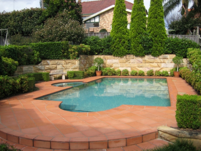 MASTERBUILT EXECUTIVE HOME Picture 3