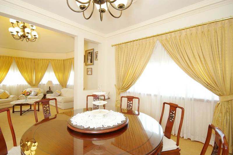 ABSOLUTELY IMPRESSIVE! Picture 3