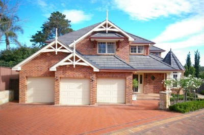 AS NEW GARY YOUNG MASTERBUILT HOME Picture