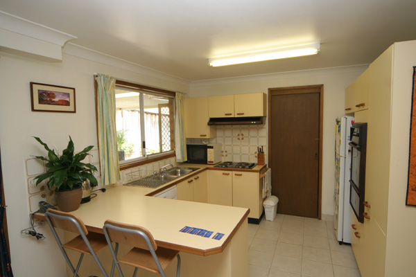 8 Autumn Leaf Grove West Pennant Hills Picture 2