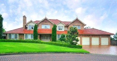 MAGNIFICENT FAMILY HOME Picture