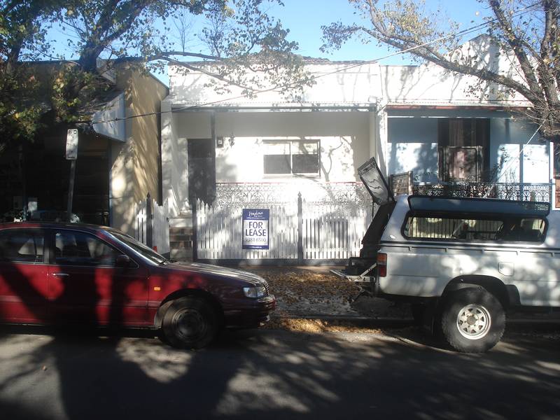 COMPLETELY RENOVATED Picture 1