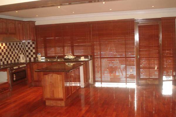 PERIOD EDWARDIAN HOME RENOVATED FROM TOP TO TOE Picture 3