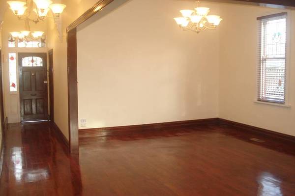 PERIOD EDWARDIAN HOME RENOVATED FROM TOP TO TOE Picture 2