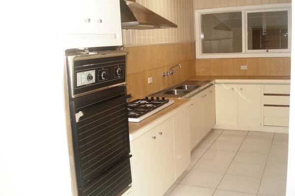 LEAVE THE CAR AT HOME Picture 3