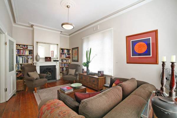 THE ENTERTAINER'S ULTIMATE FAMILY HOME Picture 2