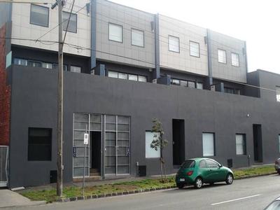 BRAND NEW TRI-LEVEL EXECUTIVE WAREHOUSE STYLE RESIDENCE Picture