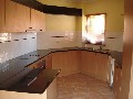 WELL PRESENTED MODERN APARTMENT Picture