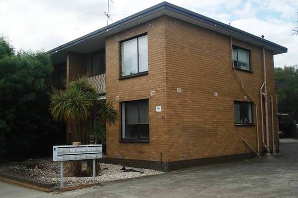 WELL POSITIONED GROUND FLOOR Picture 2