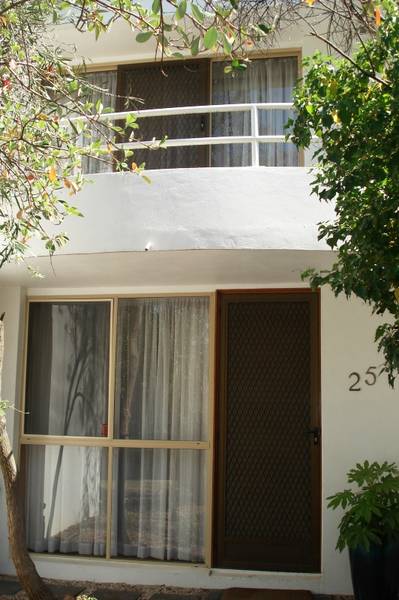 ENJOY THE LIFESTYLE Picture 2