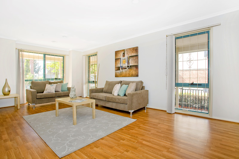 Free Flowing Family Affair Picture