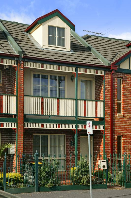 Simply Stunning Picture 1