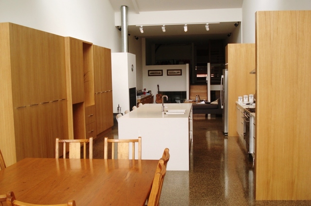 ABSOLUTELY STUNNING ! Picture 2