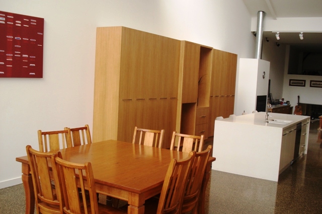 ABSOLUTELY STUNNING ! Picture 3