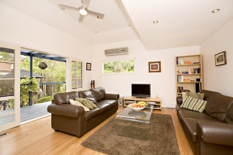 Lovely Victorian Cottage Picture