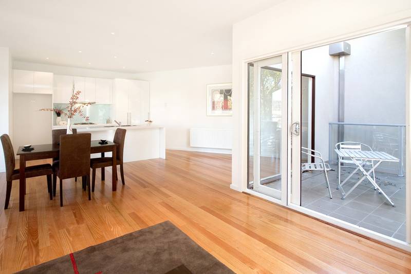 A Real Individual Picture