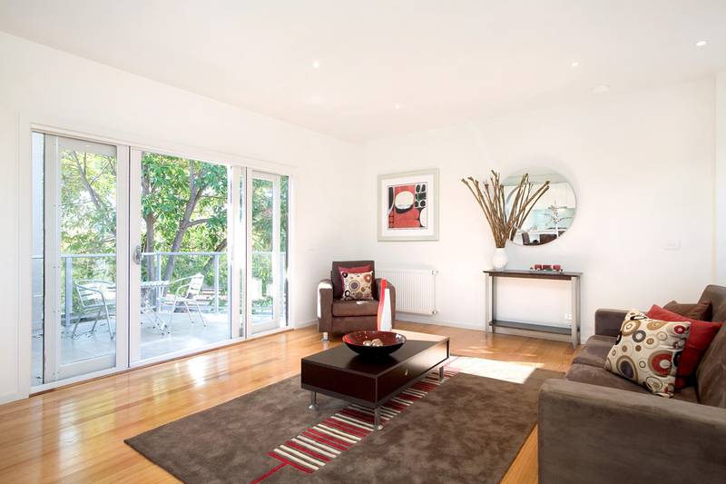 A Real Individual Picture