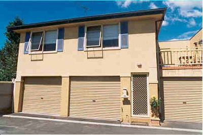 LOTS OF SUNLIGHT AND NEUTRAL COLOUR TONES Picture LOTS OF SUNLIGHT AND NEUTRAL COLOUR TONES Picture