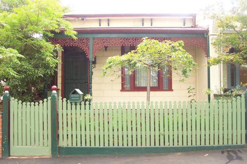 OUTSTANDING SINGLE FRONTED REFURBISHED VICTORIAN WEATHERBOARD HOME IN ONE OF THE BEST STREETS OF KENSINGTON. Picture 1