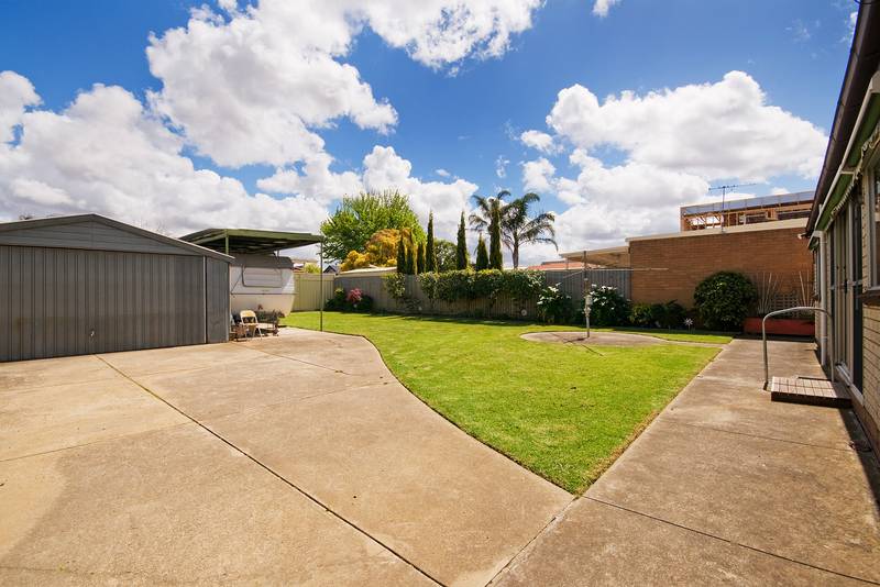 Amazing Potential For Premier Essendon Address Picture 2