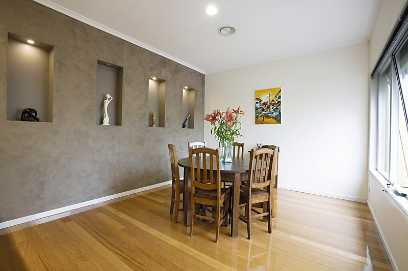 Head And Shoulders Above The Rest Picture 3