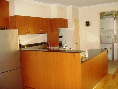 TRI LEVEL TOWNHOUSE MINUTES FROM HIGHPOINT Picture