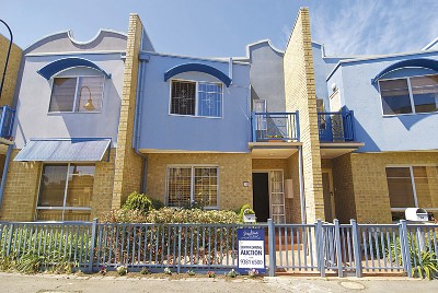 Tempting Townhouse in Top Locale Picture