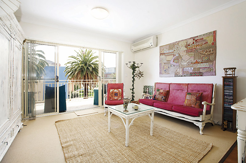 Contemporary City Fringe Delight Picture 3