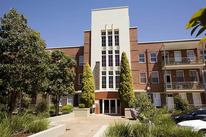 Ideal First Home or Investment Picture 1