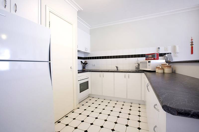 Ideal First Home or Investment Picture 2