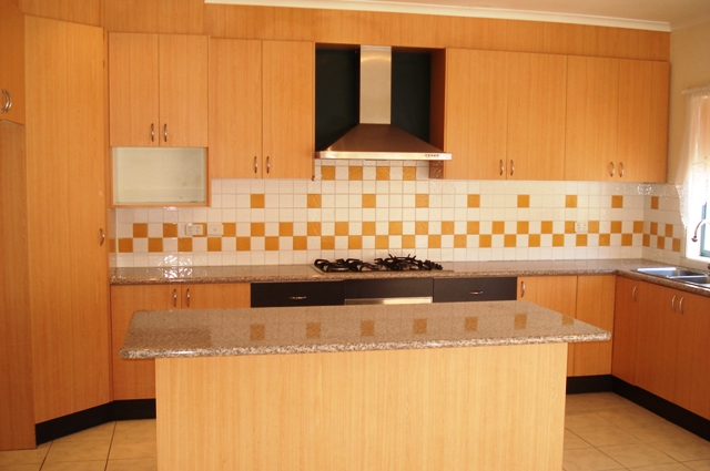 DOUBLE STOREY EXECUTIVE HOME Picture 2