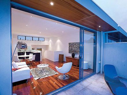 LOCATION !
LOCATION !
LOCATION ! Picture 2