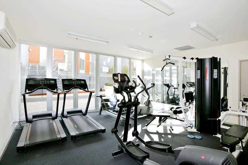 EXECUTIVE STYLE APARTMENT IN AN EXCELLENT LOCATION Picture 2