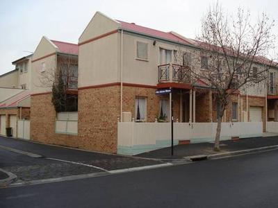 DOUBLE STOREY TOWNHOUSE Picture