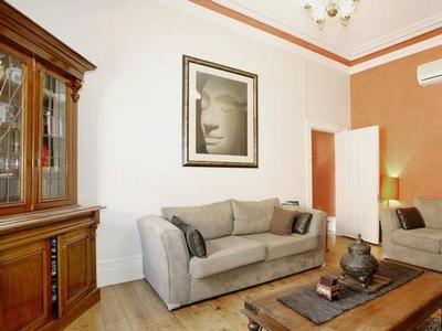 CHARMING SINGLE FRONTED HAWTHORN BRICK VICTORIAN Picture