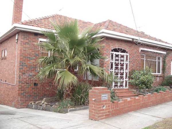 STOP LOOKING ! This is the one. Picture 1