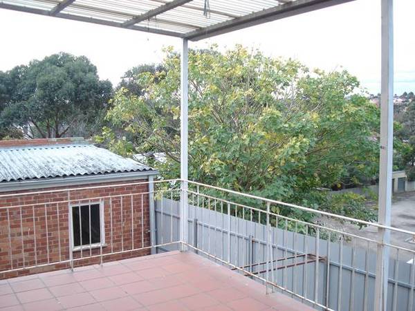 STOP LOOKING ! This is the one. Picture 2