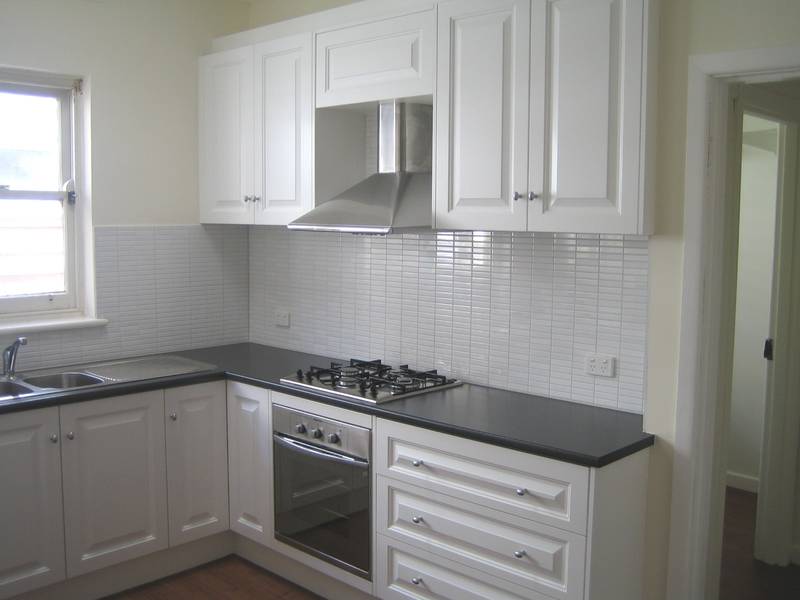 FEEL RIGHT AT HOME Picture 2